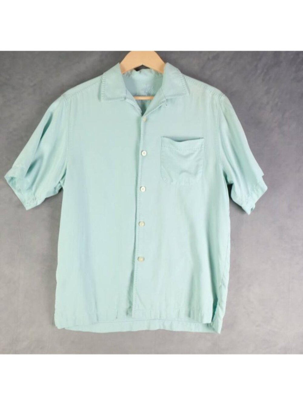 Tommy Bahama Shirt Mens XS Mint Solid Silk Hawaiian Resort Camp